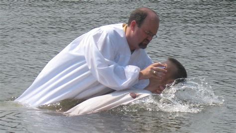 Sunday In The South The Churchs Ordinance Of Baptism