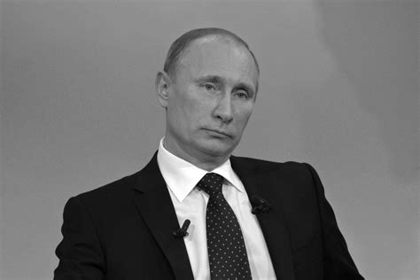 Putin is among a raft of world leaders sending their best wishes to the president, who said on twitter he and melania will begin our quarantine and recovery process immediately. RUSSIA