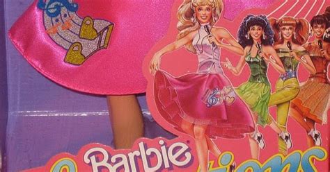 We're back in our old time just in time for our welcome home concert. Watch Barbie and the Sensations Rockin' Back to Earth ...