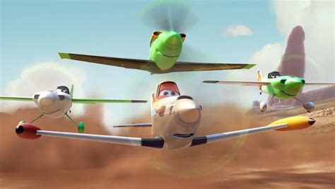 Dusty Crophopper Planes Wiki Fandom Kiddie Rides Disney Planes