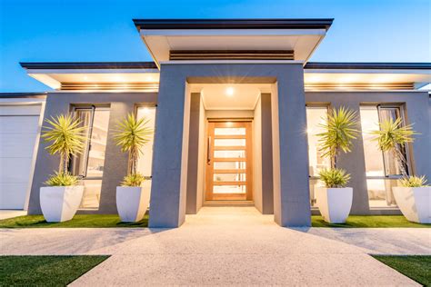 Top 5 Grand Entrances That Your Luxury Home Truly Deserves Askaan