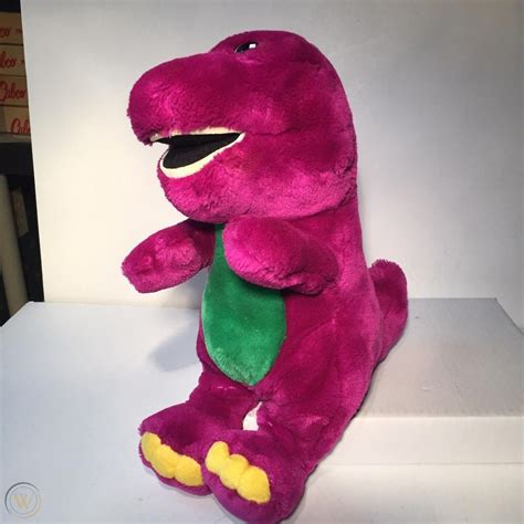 1992 Lyons Group Barney The Purple Dinosaur Plush 1971683957