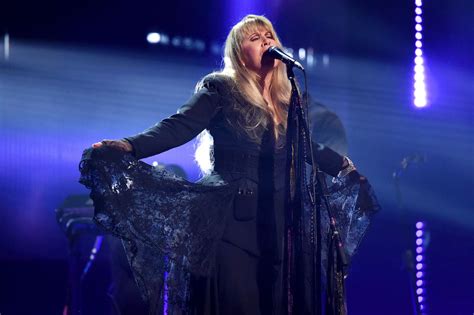 Stevie Nicks Said She Learned This 1 Crucial Lesson From Janis Joplin