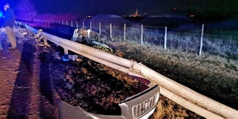 Hol válnak fizetőssé az autópályák? Éjszakai tömegbaleset az M3-a autópályán - egy ember ...