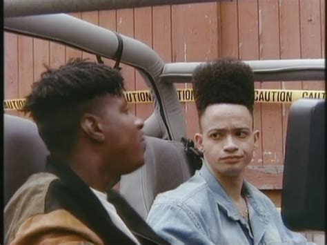 Play some word games to learn and practise accessories vocabulary. Kid n Play Live - Timid Futures