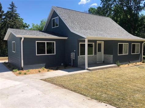 La crosse floral, la crosse, wisconsin. W5250 County Road B, La Crosse, WI 54601 | MLS# 1639597 ...