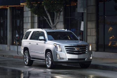 2018 Cadillac Escalade Esv Suv Specs Review And Pricing Carsession