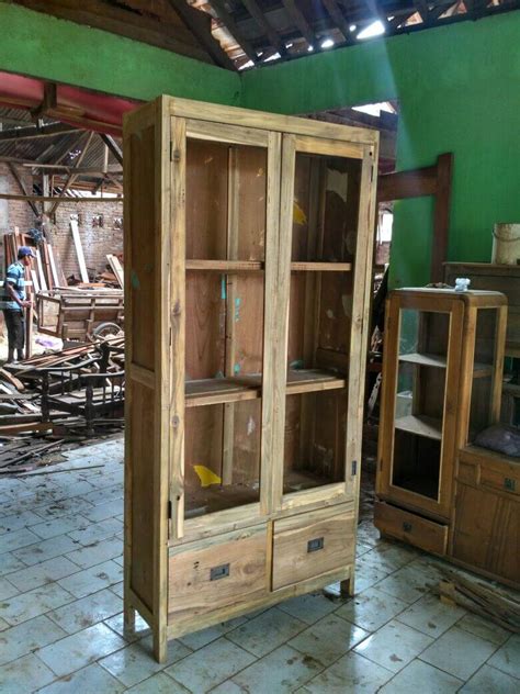 Terutama, untuk lemari yang terbuat dari lemari kayu. Mebel kayu jati bekas / recycle model minimalis yang ramah ...