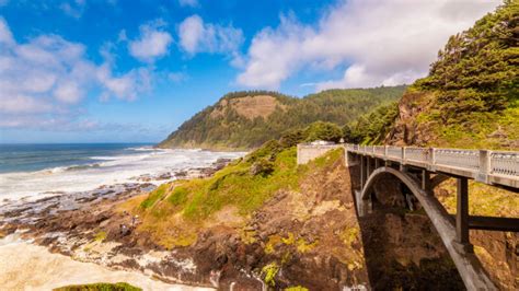 8 Charming Small Towns in Oregon - MapQuest Travel