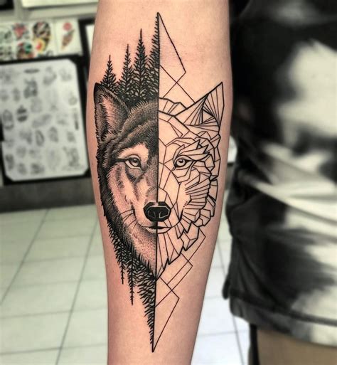 Los productos de uñas son variados, desde figuras de uñas, stickers, imágenes de uñas, pinceles de manicure, maquillaje de uñas, limas y esmaltes, entre otros. Ideas y diseños de tatuajes de lobos. Wolf tattoos ...