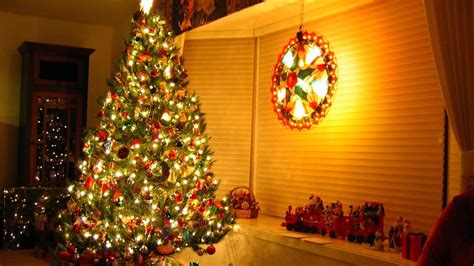 3840x2160 Wallpaper Christmas Tree Ts Garlands Ornaments Toys