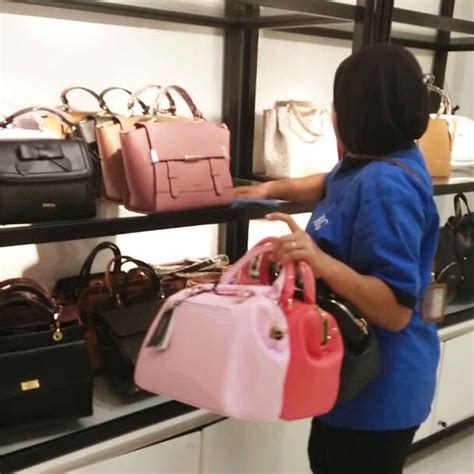 Cleansing, purification, sanitation, sterilization and the words associated with the word 'cleaning' c & l cleaning sdn bhd offers high quality household cleaning products for a great price. Contract Cleaning Services | STG Cleaning Services Sdn ...