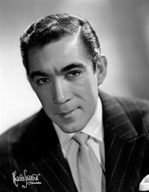 Anthony Quinn 1915 2001 Age 86 Hollywood Men Hooray For Hollywood