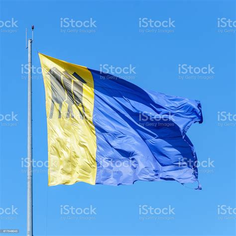 Bendera Biru Kuning