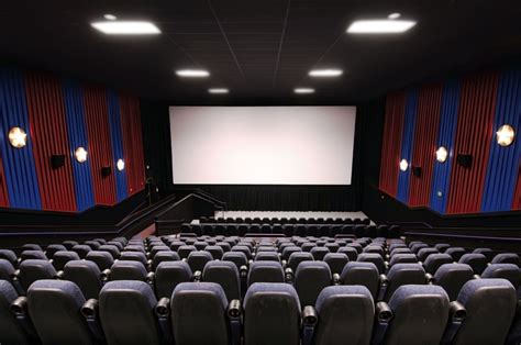 Seattle Movie Theaters Set To Open Friday Here S What Will Be Different