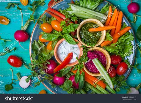 There are many varieties of fruit and vegetables fruits and vegetables are low in fat, salt and sugar. Vegetable Combinations That Go Well Together | Organic ...