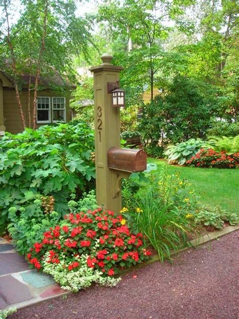 Will you be posting your. 24 Charming Flower Beds Around Mailboxes | Decor Home ...
