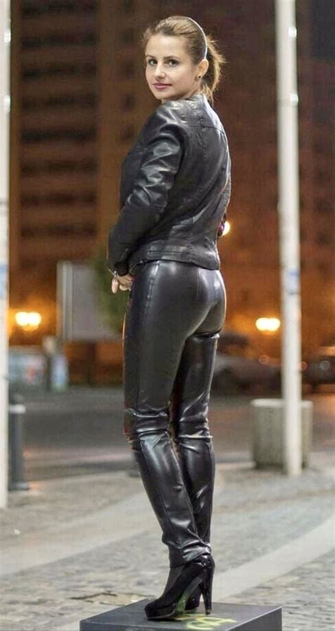 🌹 lederlady 🌹 in 2022 classy leather pants leather leggings fashion women leggings outfits