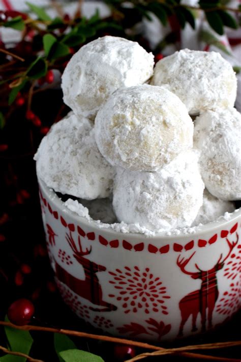 The volga is russia's and europe's longest river with 3,530 km. Russian Christmas Tea Cakes - Lord Byron's Kitchen | Tea ...