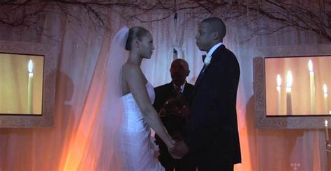 From the birth of their daughter blue along with the new visual, beyoncé also curated a playlist dedicated to jay z, which features tracks from d'angelo, sade, and more. Beyoncé Shares New Video For "Die With You" To Celebrate ...