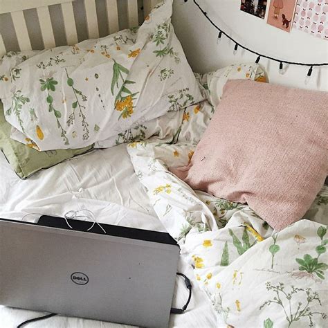 Rose flower, aesthetic, plant stem, flower png. I actually own this bedding. | Dorm room designs, Luxury ...