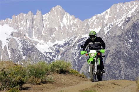Use our comprehensive oem schematic diagrams to find the exact parts you kawasaki bikes last a long time if you take good care of them, and bikebandit.com has all the 2006 kawasaki klx250s klx250h oem parts to help. 2006 Kawasaki KLX250S