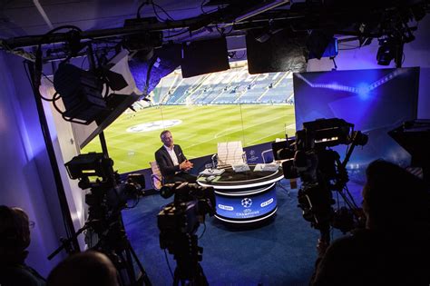 After renewing for a further three years from the 2019/20 campaign, bt sport will show a total of 52 live. BT Sport offers "Ultimate" HDR experience for Premier League coverage | News | IBC