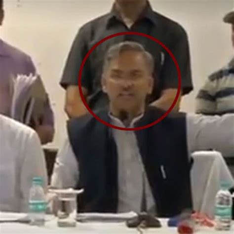 Trivendra singh rawat is an indian politician and is the eighth and current chief minister of uttarakhand.rawat was a member of the rashtriya swayamsevak sangh from 1979 to 2002 and held the post of organizing secretary of the uttarakhand region, and later the state. टीचर को फटकारने वाले CM त्रिवेंद्र सिंह रावत की पत्नी की नौकरी की कहानी अद्भुत है! - Uttarakhand ...