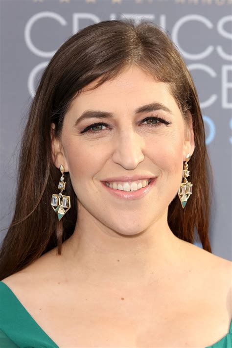 Mayim Bialik The Little Things Made Big Statements At The Critics