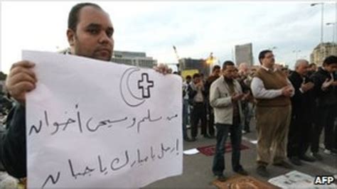 Egypts Muslims And Christians Join Hands In Protest Bbc News