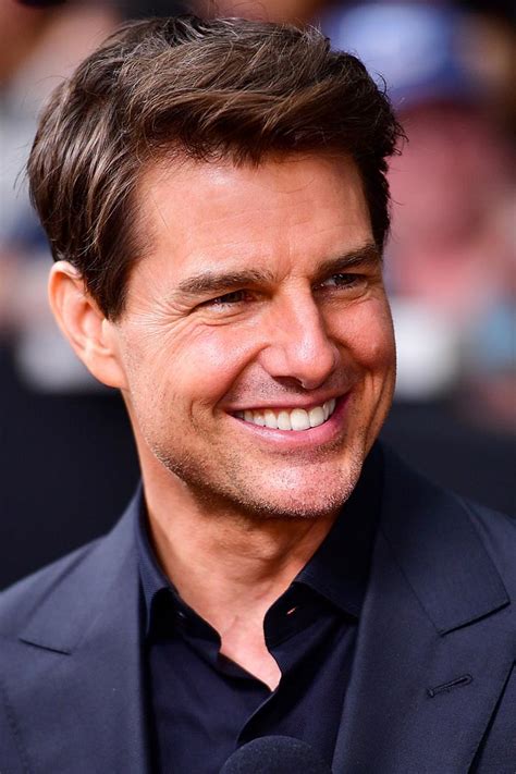 The Real Story Behind Tom Cruises Signature Smile And Misaligned Teeth