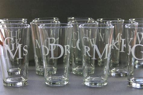 Personalized Beer Pints Etched Monogram Glasses Wedding T Etsy Monogrammed Glasses