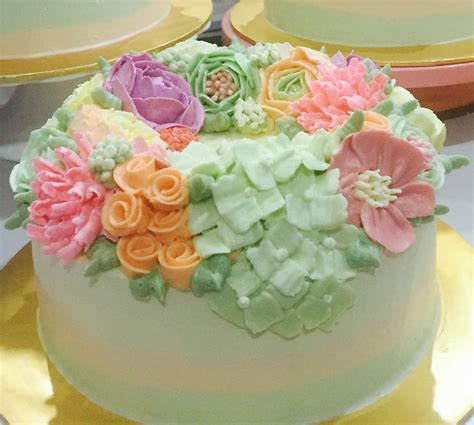 Springs Collection Korean Buttercream Flower Cupcake Cakes Cake