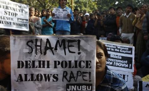 印度再爆轮奸案 揭秘印度女性为何地位低下
