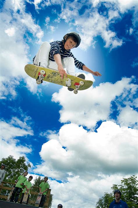 30 Spectacular Skateboarding Pictures | Naldz Graphics