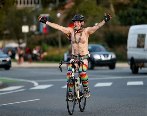 Jaws Drop As The Philly Naked Bike Ride Weaves Through The City Of Brotherly Love PHOTOS Nj Com
