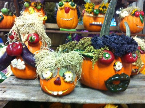 Pumpkin decorating is the highlight of halloween, but don't worry if your carving skills aren't worth bragging about. Cool Party Favors | Creative Pumpkin Decorating Ideas