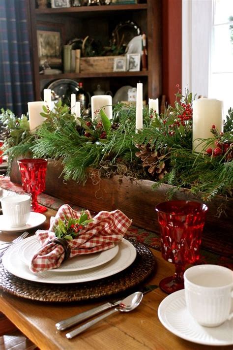 And i absolutely love your table setting. 38 Inspiring Rustic Christmas Table Settings - DigsDigs