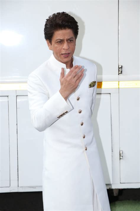Shah Rukh Khan Looks Handsome In White Sherwani Masala