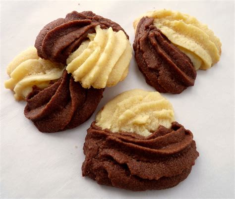 Pastry Studio Vanilla And Spiced Chocolate Cookies