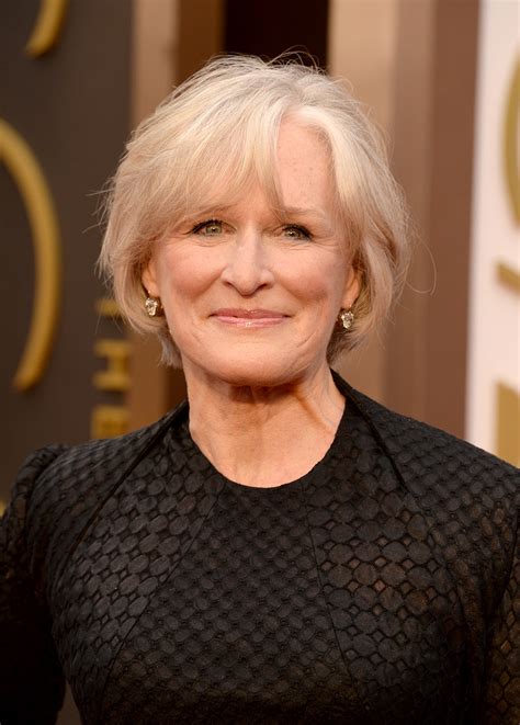 Glenn Close At 2014 Oscars Zoom In On Every Glamorous Beauty Look