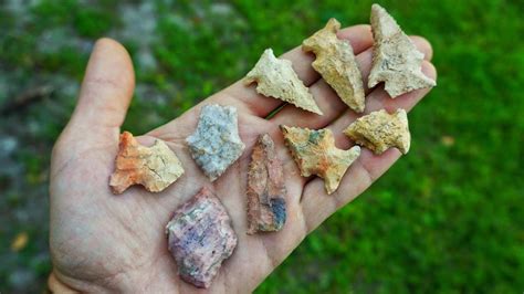 I Found A Native American Arrowhead Artifact Hunting In A Georgia