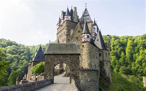 Eltz Castle Full Hd Wallpaper And Background Image 1920x1200 Id541894