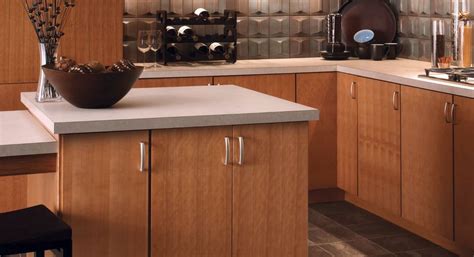 The Basics of Slab Cabinet Doors