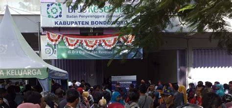 Apalagi kalau bukan penyakit kronis yang kini tren dialami penduduk indonesia. BPJS Kesehatan Bondowoso (Prosedur Pendaftaran, Cek ...