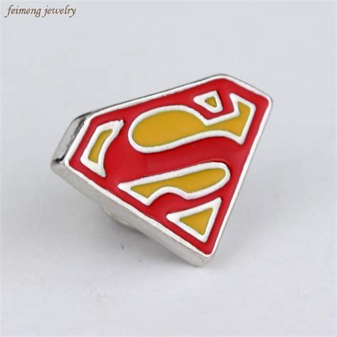 Hot Sale Movie Jewelry Superman Superhero Dc Comics Suit Lapel Pin