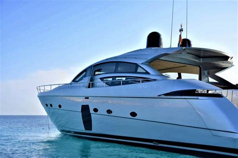 Pershing 72 Boot And Yacht Mieten Ibiza Bluemarine Yacht Charter