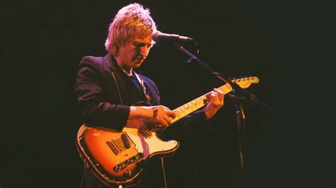 5 Songs Guitarists Need To Hear By Andy Summers With The Police