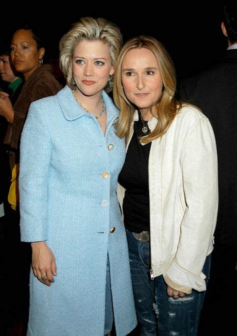 Melissa Etheridge Right And Her Lesbian Lover Linda Wallem