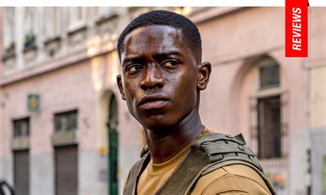 Outside the wire / «смертельная зона». Outside The Wire Review Netflix - Outside the Wire ...